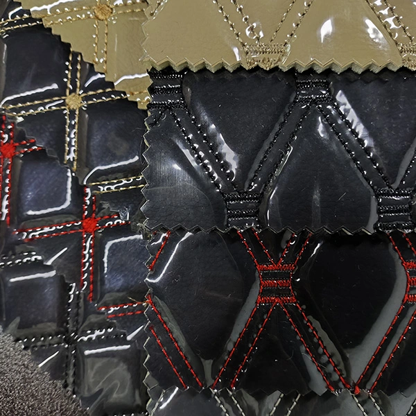 หนังปักด้วยแผ่นใส PVC
