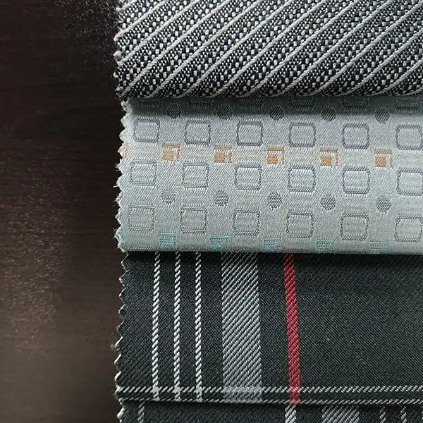 ผ้า Jacquard อัตโนมัติ